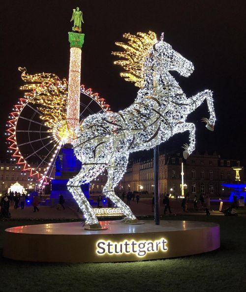 Lichtermeer in der Stuttgarter City Stuttgarter Weihnachtsmarkt 26.11. 23.12.2025